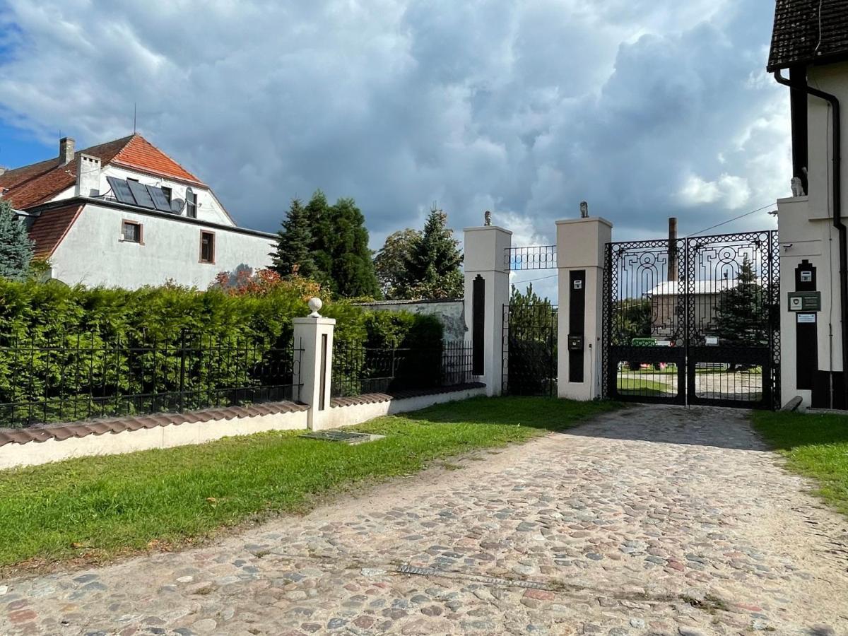 Agroturystyka Pod Wieza Chojna Esterno foto